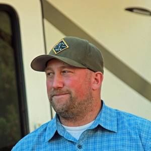 Meet your Posher, Logan